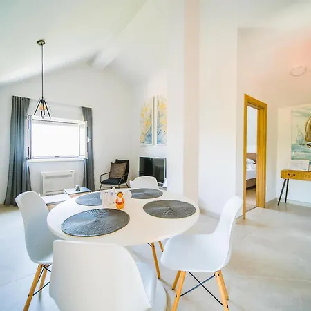 Teuta * Корчула