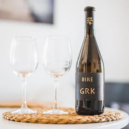 Апартаменты Teuta