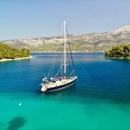 Апартаменты Teuta