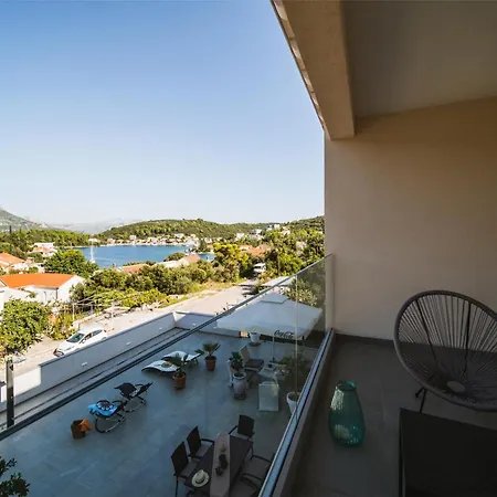 Teuta * Korčula